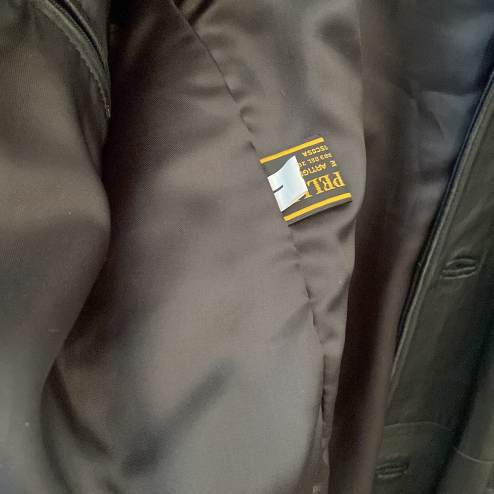Vintage black Leather jacket - Picture 6 of 15